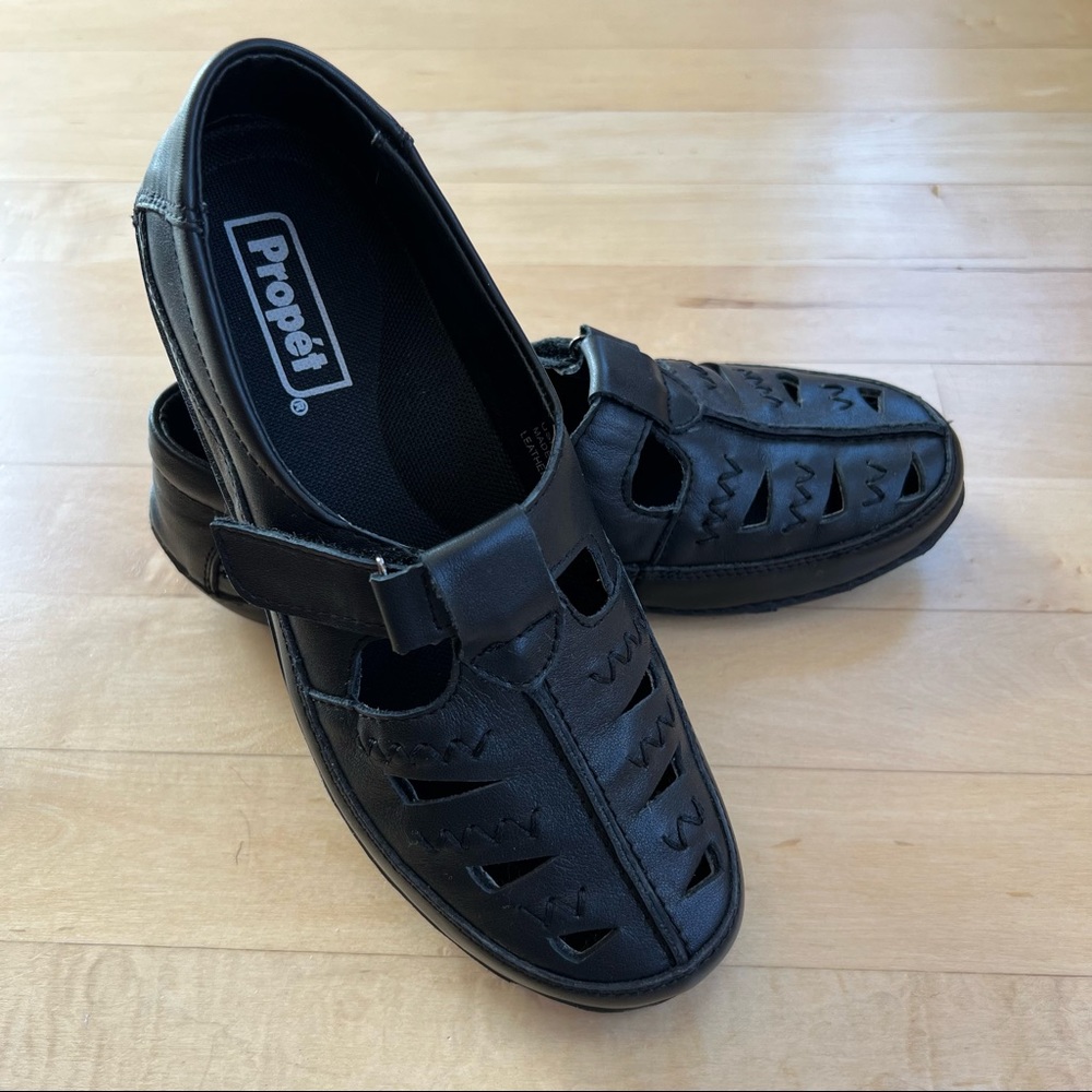Propet Black Leather Casual Slip On Comfort Shoes Size 8M